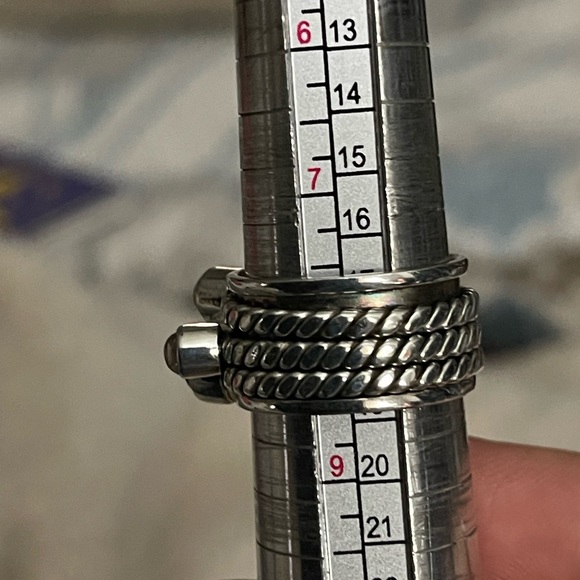 Spinner ring - Picture 2 of 4